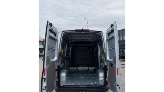 MAN TGE MAN TGE 3.140│2.0 TDI 141PK│L3H3│8-traps Automaat