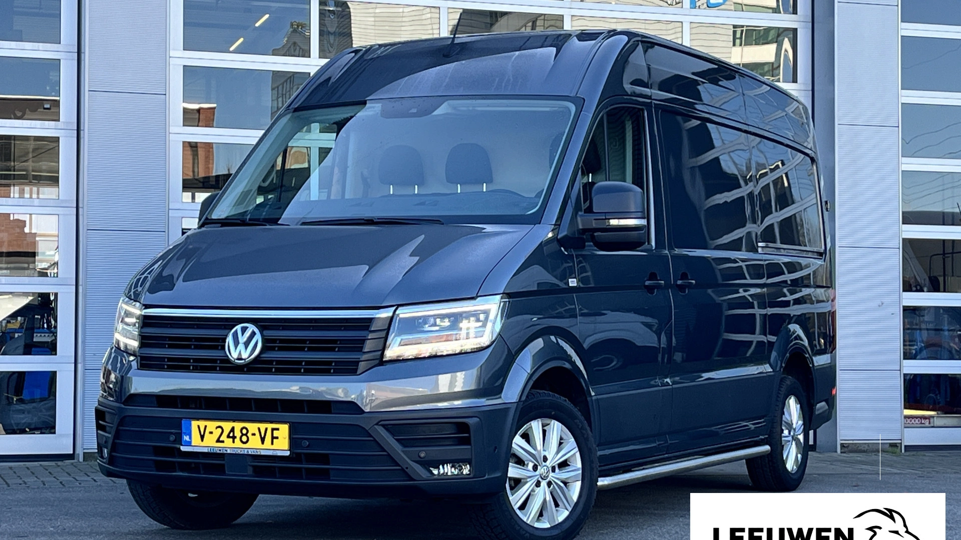 Volkswagen Crafter 35 2.0 TDI 177PK L3H3 Highline 8-Traps Automaat