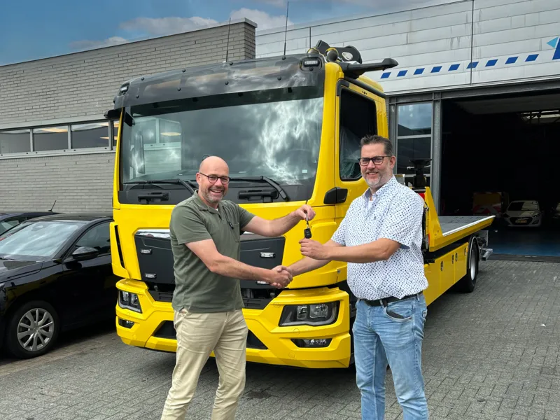 Multifunctionele MAN TGM voor Van der Eng Berging