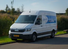 Geen doorsnee bus: Youcar kiest voor de stoere MAN TGE voor verhuur