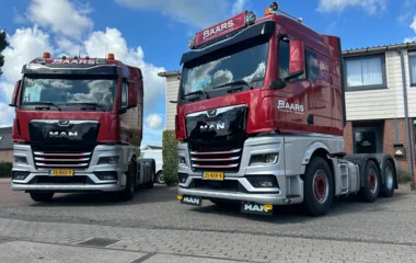 2x MAN: 1x TGX 18.440 4x2 & 1x TGX 26.440 6x2/4