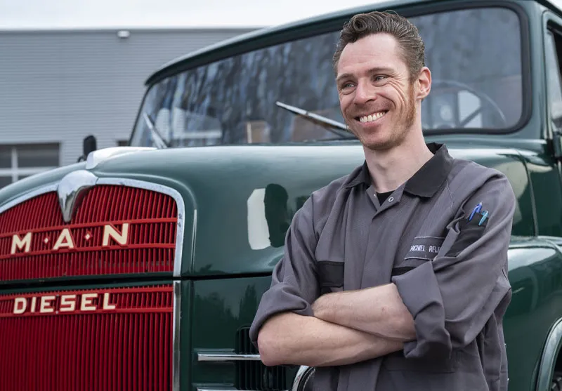 Michiel Reijns, Truckmonteur en Leermeester