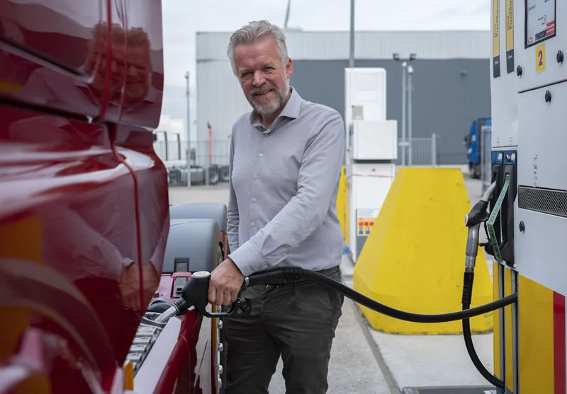 Henjo Burger, Aftersales manager