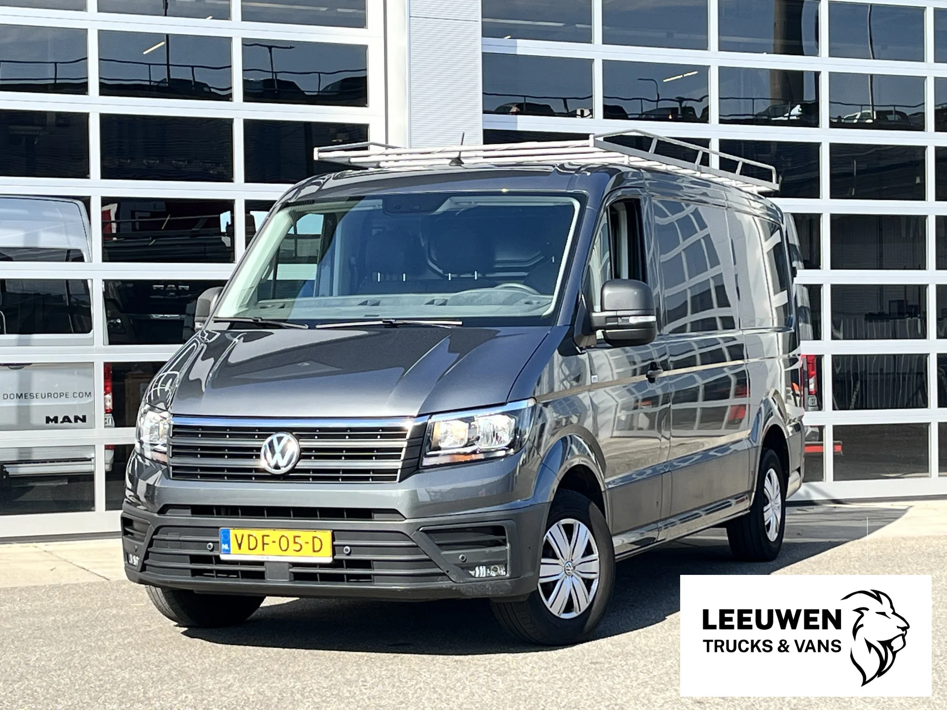 Volkswagen Crafter 35 2.0 TDI 141PK L3H2 EL Highline